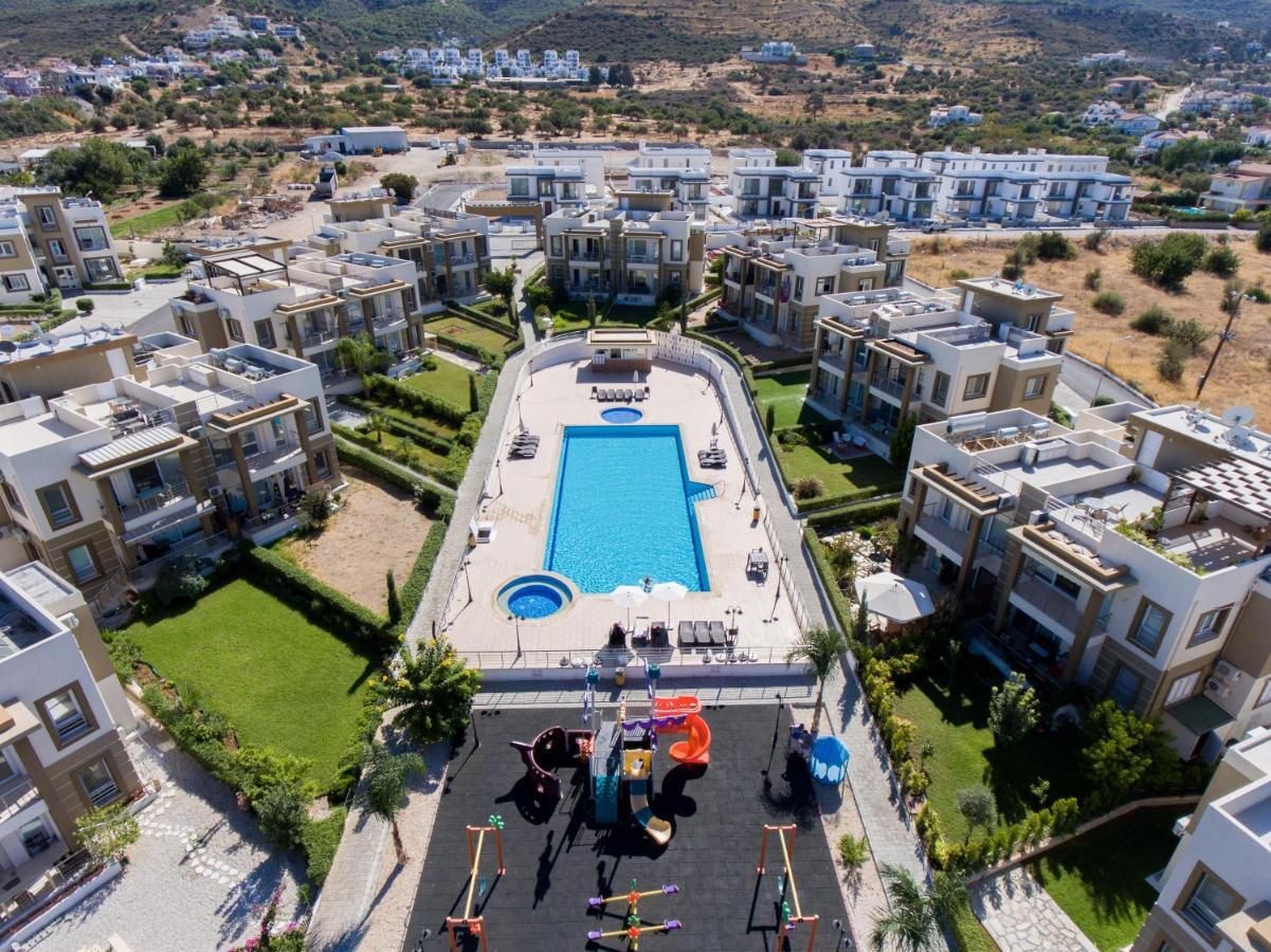 Spacious Two-Bedroom Apartment In Amazing Residence Escape Homes Kyrenia  Exterior photo