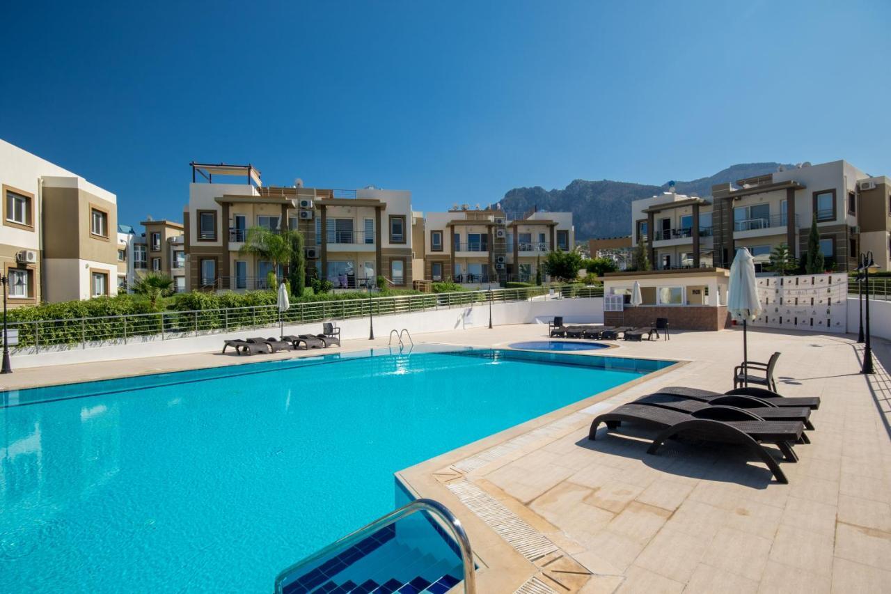 Spacious Two-Bedroom Apartment In Amazing Residence Escape Homes Kyrenia  Exterior photo